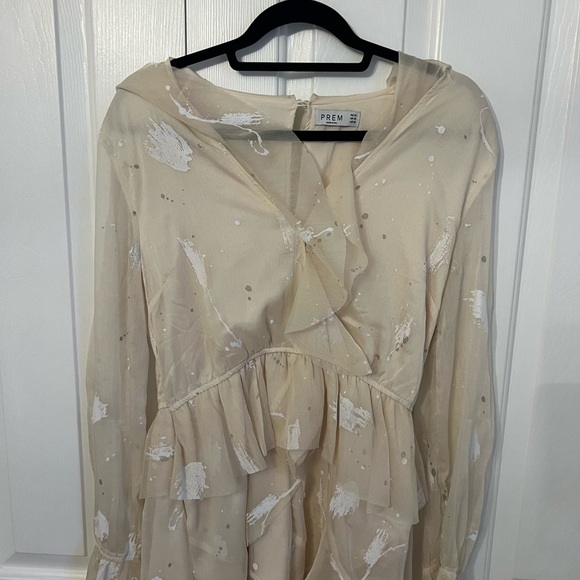 Prem the label - peace paint playsuit- USA 8 - Picture 2 of 3